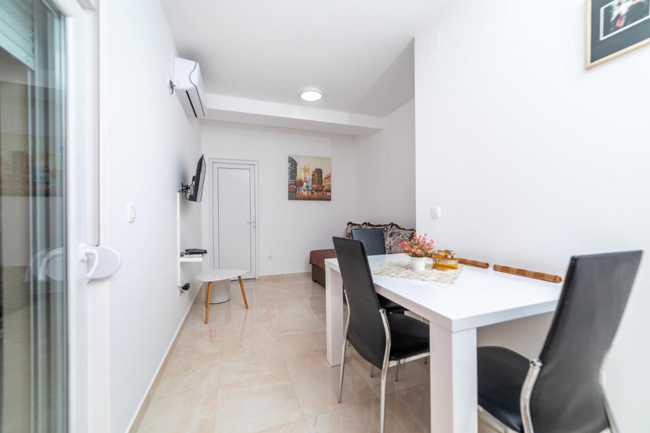 Java Apartments 도브로타 외부 사진